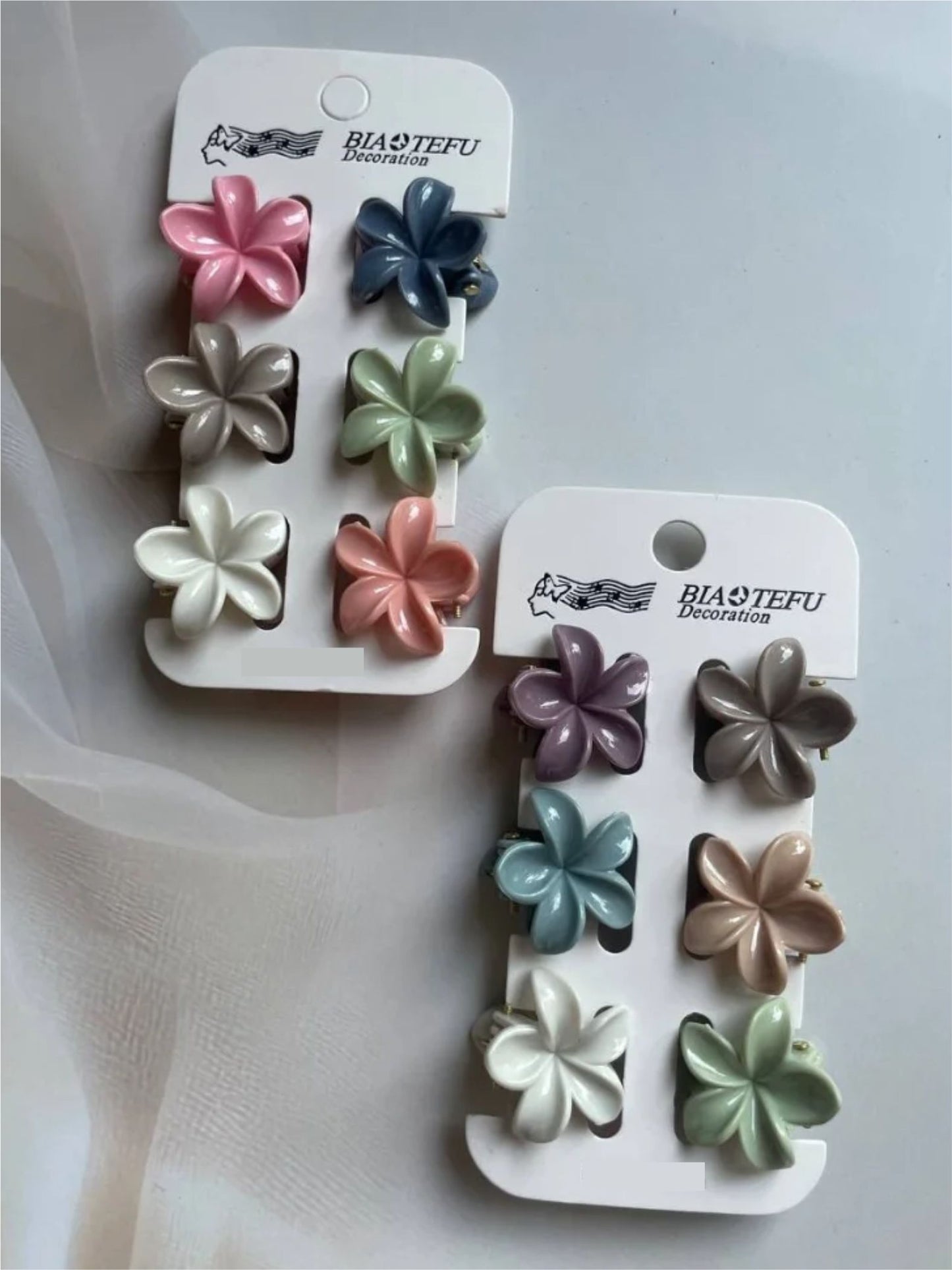 Pack Of 6 Multicolor Abs Plastic Flower Matte Mini Hair Claw Clips For Women & Girls