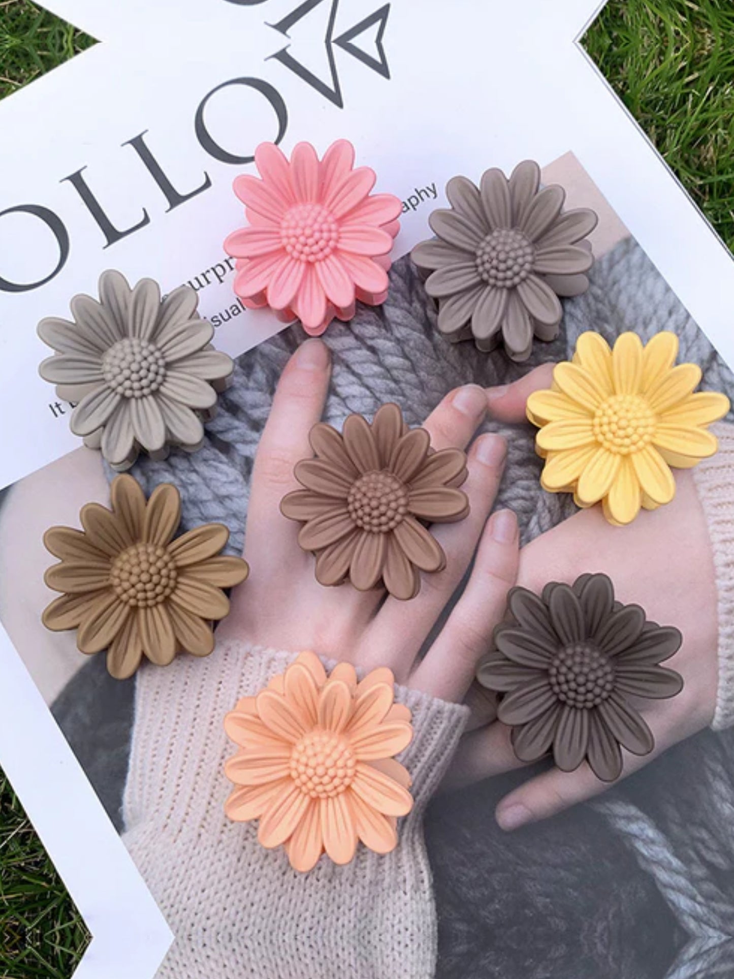 1 Pc Multicolor Abs Plastic Flower Hair Claw Clips For Women & Girls