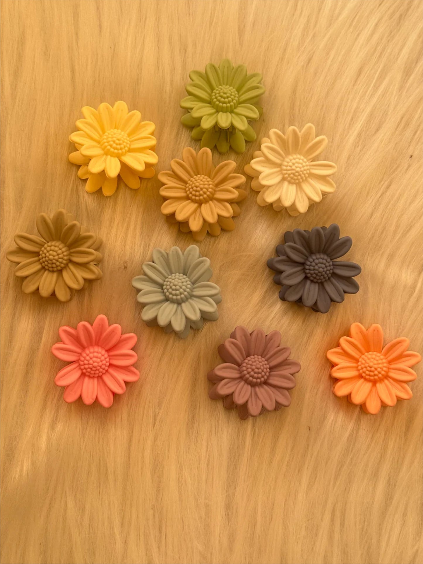 1 Pc Multicolor Abs Plastic Flower Hair Claw Clips For Women & Girls